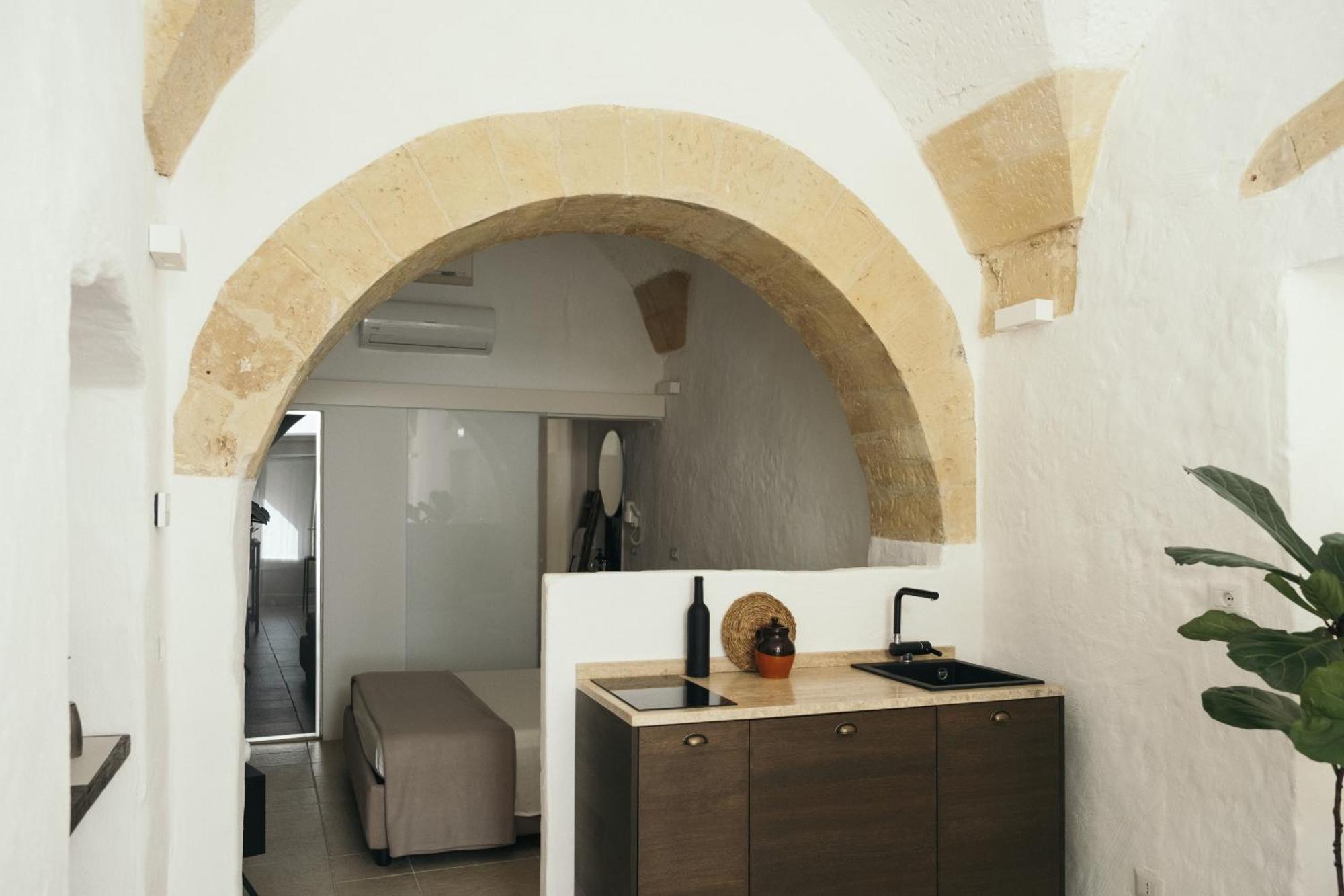 Mediterranee Suite Лечче Екстер'єр фото